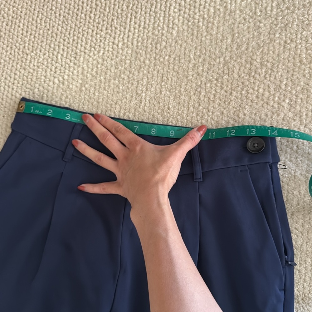 NWT Vuori Maven WideLeg Pants, navy blue coast S - Picture 3 of 6